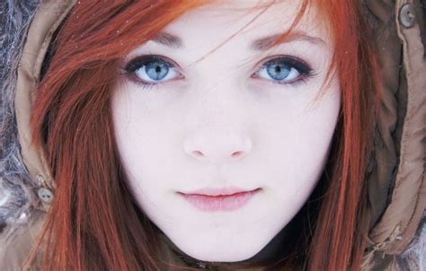 Pin By Richard Huntley On Chica Faces Red Hair Blue Eyes Blue Eyes Red Hair