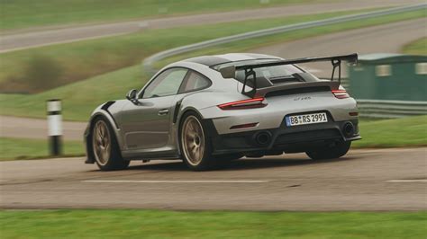 Porsche 911 Gt2 Rs 2017 Review Car Magazine
