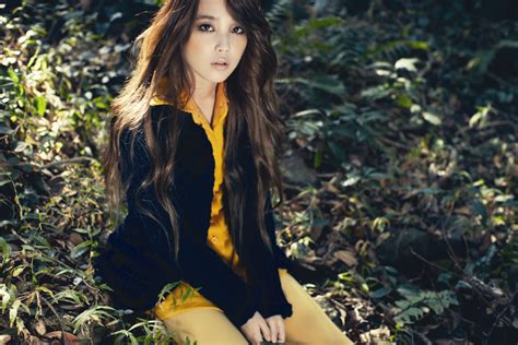 Iu Cute And Sweet Korean Singer Sexy Korean Girls Asian