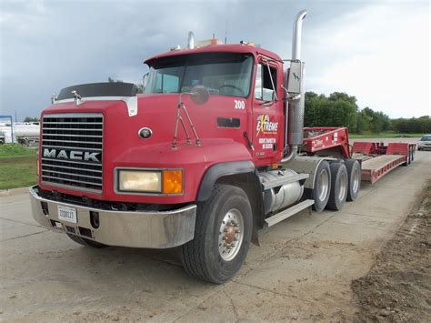 Red Mack Cl Lowboy Mack Trucks Big Trucks Dump Trucks