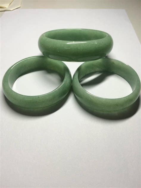 China Hot Sale Wholesale Natural Gemstone Jade Jewelry Natural Green