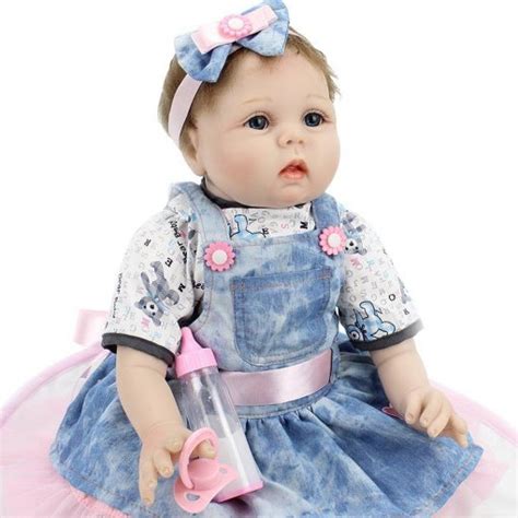 Boneca Laura Baby Doll