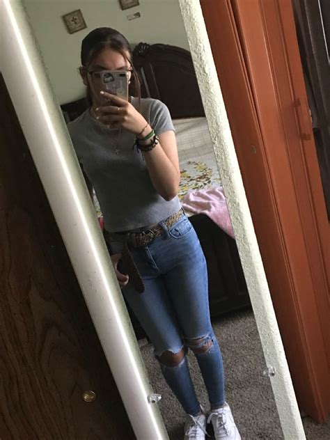 The Fit In Fashion Ripped Jean Mirror Selfie