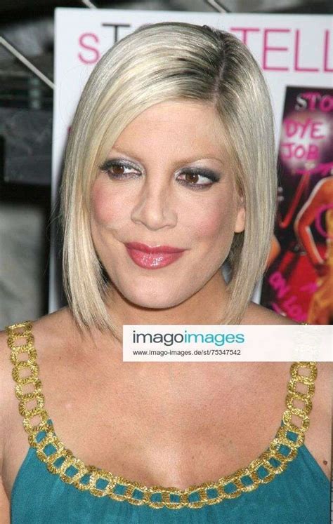 Mar New York Ny Usa Tori Spelling At Her Own Stori Telling Book Release Party At D Or