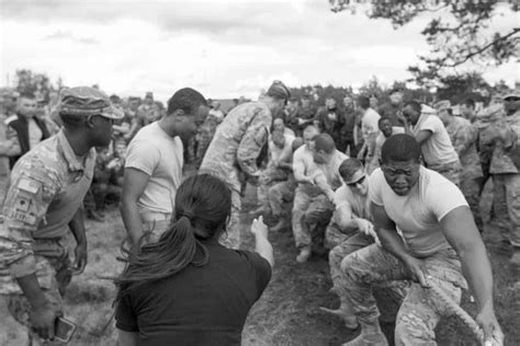 Army Soldiers Tug War National Veterans Foundation