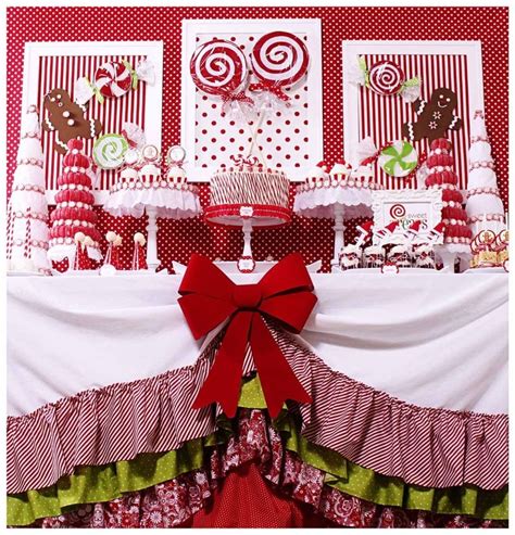 Set a festive mood with christmas table decorations or create a theme throughout your house with christmas ornament sets. Christmas Table Decorations Pictures, Photos, and Images ...