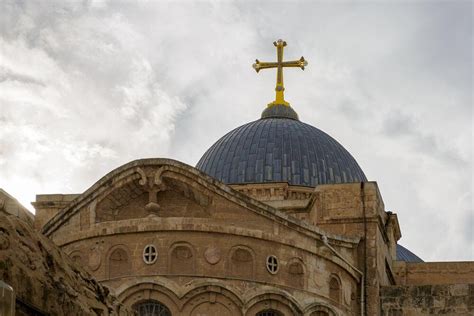 Saudi Arabia Signs Deal With Vatican To Build Churches For Christians