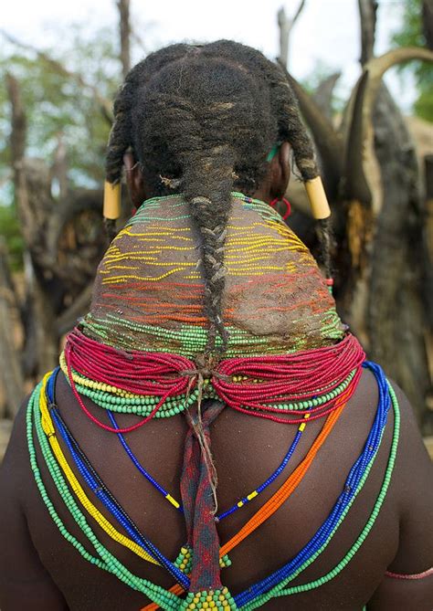 Mwila Woman With Three Nontombi Dreadlocks Meaning She Suffered A Bereavement Chibia Area Angola