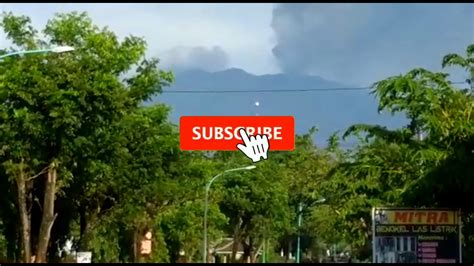 Mount Raung In Banyuwangi East Java Erupted Releasing Volcanic Ash Youtube