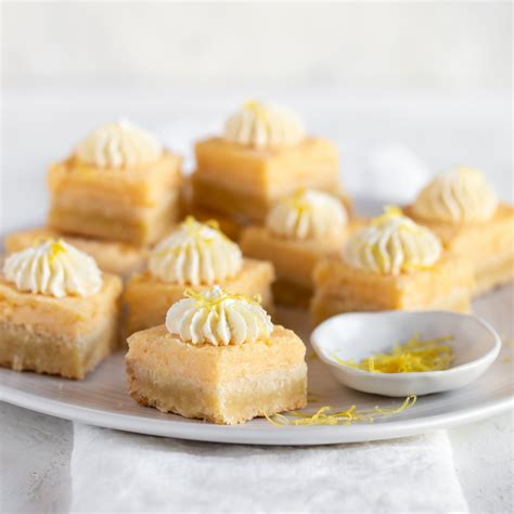 These easy keto lemon pound cake bars are perfect for easter, breakfast or a healthy anytime keto treat. Sugar Free Lemon Bars - Sukrin USA