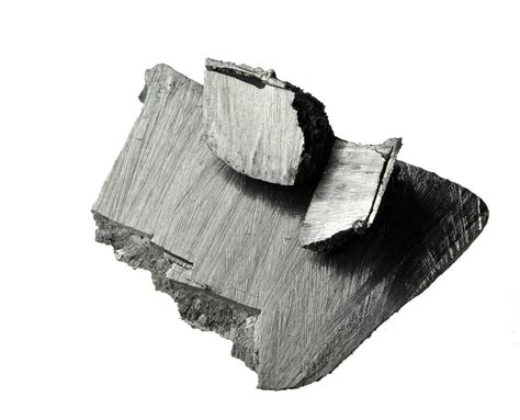Praseodymium Metal 996 — Luciteria