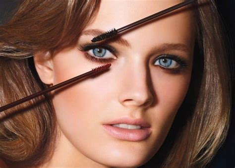 Makeup Tips To Make Blue Eyes Look Bigger