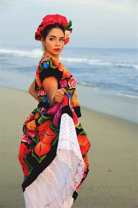 Not One Step Back Mexican Outfit Traditional Mexican Dress Beautiful Mexican Women