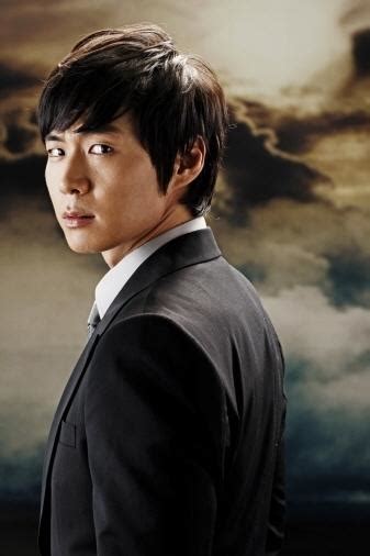 Yun Jung Hoon As Lee Dong Wook East Of Eden Photos Spcnettv