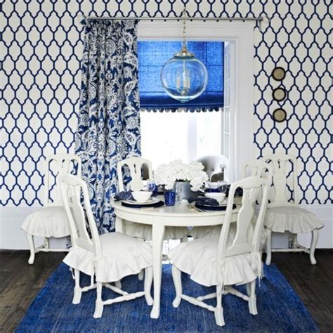 The great collection of blue and white wallpapers for desktop, laptop and mobiles. 10 Modern Dining Rooms with Geometric Wallpaper - Rilane
