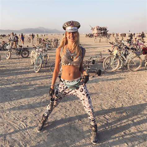 Burning Man Women S Fashion View More Https Burnerlifestyle Com Womens Playa Outfits