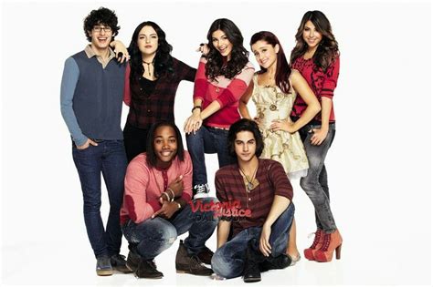 Trina Vega Cat Valentine Beck Oliver Andre Harris Jade West And Robbie Shapiro Victorious Cast