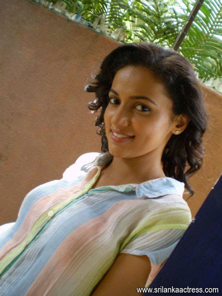 Lankan Actress Hot Images Hot And Sexy New Actress Udari