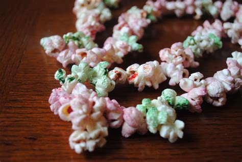 Diy Christmas Decorations How To Make Colored Popcorn Garland