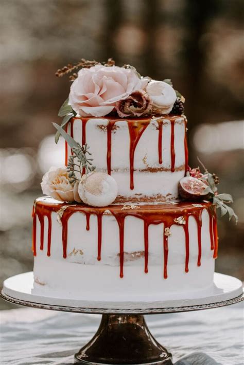 Autumn Wedding Cake Ideas Youll Fall In Love With Autumn Bliss