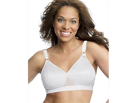 Playtex 655 Cross Your Heart Lightly Lined Wirefree Bra Size 42b White