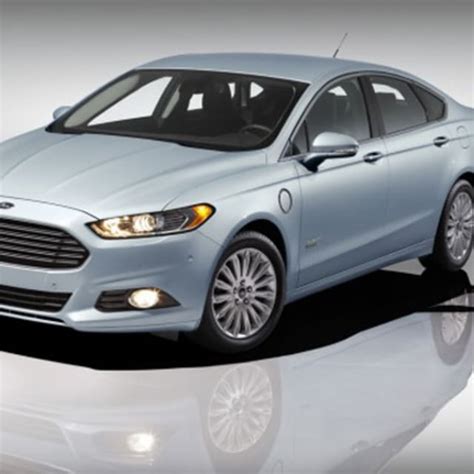 The 2013 Ford Fusion Plug In Hybrid Priced At 39495 Complex