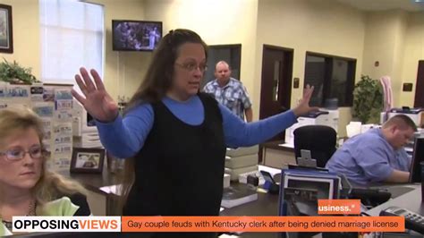 kentucky county clerk refuses to give marriage license to same sex couple youtube