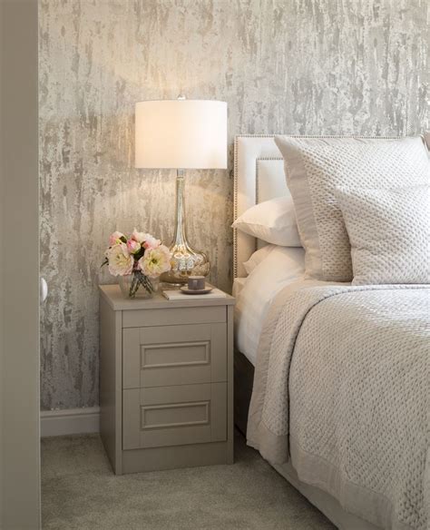 Choose a bold and colourful style if you're planning a bedroom wallpaper feature wall. We LOVE the wallpaper in this master bedroom - looking for ...