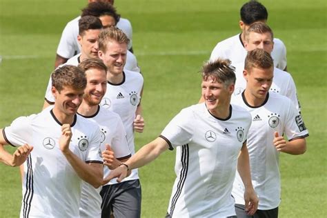 Selecione um player para assistir o jogo. Alemanha x Hungria: saiba como assistir ao jogo AO VIVO na ...