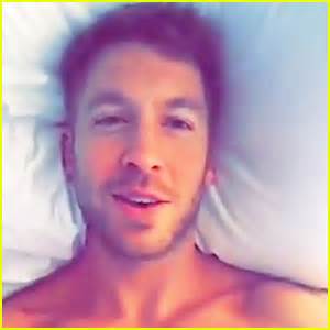 Calvin Harris Is Shirtless In Bed In New Snapchat Video Calvin Harris Shirtless Just Jared