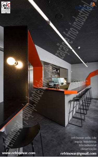 After signing with fueled by ramen on september 11, 2016, they released the lead single taking off from their eighth album, ambitions. Ró - Restaurante Ramen - Refrinovar