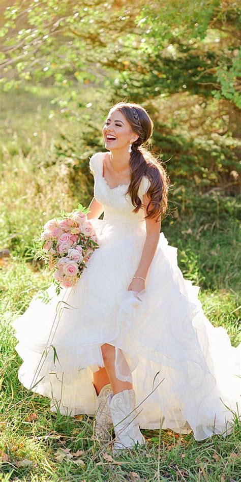 The combination of cowboy boots with summer light dresses may intimidate some women. 27 Bridal Inspiration: Country Style Wedding Dresses ...