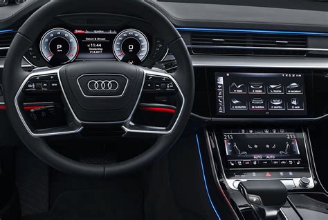 Succeeding the audi v8, and now in its fourth generation. Audi A8 50 TDI Quattro: Neuer Standard im Innenraum