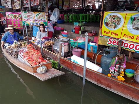 Wat Sai Floating Market Bangkok All You Need To Know Before You Go