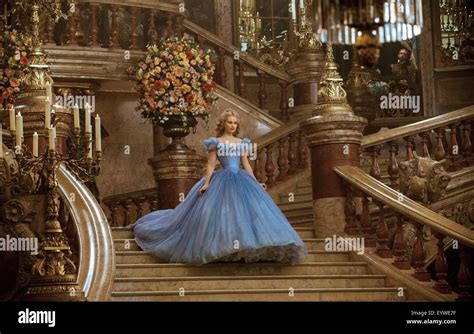 Cinderella Year 2015 Usa Director Kenneth Branagh Lily James