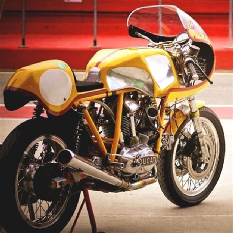 Ducati Team Spaggiari 750ss Desmo Super Sport Combustible