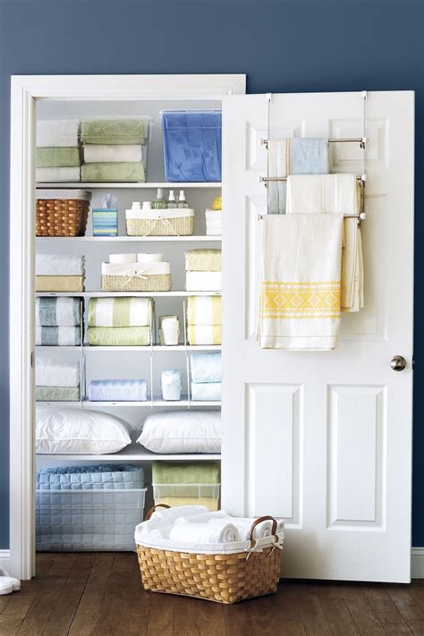 We Found The Most Genius Ways To Organize Your Linen Closet Easy Home