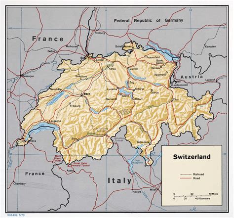 Grande Detallado Mapa Político De Suiza Con Relieve Carreteras