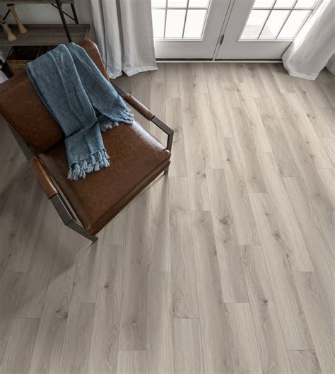 Smartcore waterproof vinyl flooring - campmyte