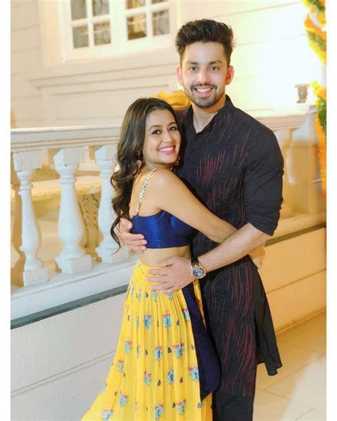Neha Kakkar And Himansh Kohli Have Called It Quits Made Their Break Up Insta Official