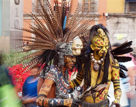 Dancers In The Zocalo Mexico City Fotoideen Fotos Kultur