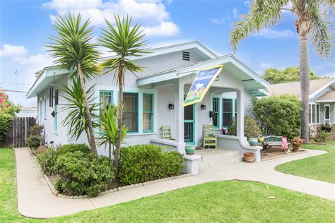 Beach Bungalow In The Historic Seaside Community Of Oceanside 611 S
