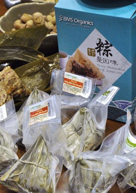Good food and have a tiny grocery store sell the organic products, their food simple and nice always i had a nice experience with friends. FOOD Malaysia