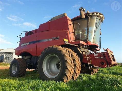 Used Case Ih 7140 Combine Harvester In Listed On Machines4u
