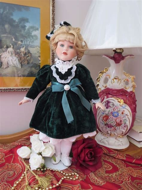 The Collectors Choice Series By Dandee Porcelain Doll Ebay Avec Images Porcelaine