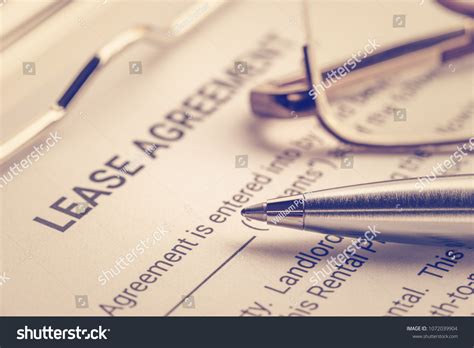 Leases Images Stock Photos And Vectors Shutterstock