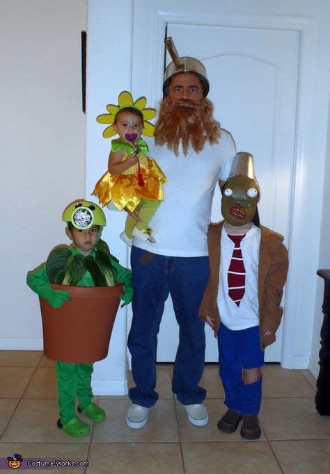 Plants Vs Zombies Halloween Costume Contest At Costume