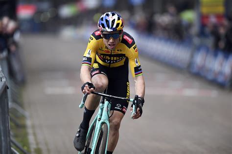 His last victories are the men's road race in the belgian national championships 2021 and. Wout van Aert kan nog winnen en kan gerust voorjaar ...