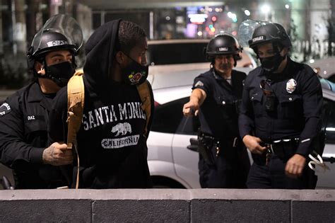 Photos Lapd Arrests Dozens After Declaring Gathering Near Staples Center Unlawful Los Angeles