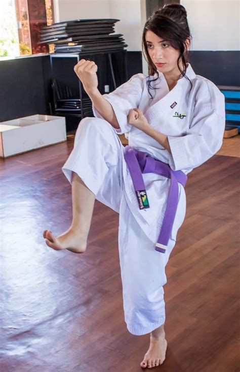 pin by shane mugglebee on girls and martial arts martial arts girl martial arts sparring